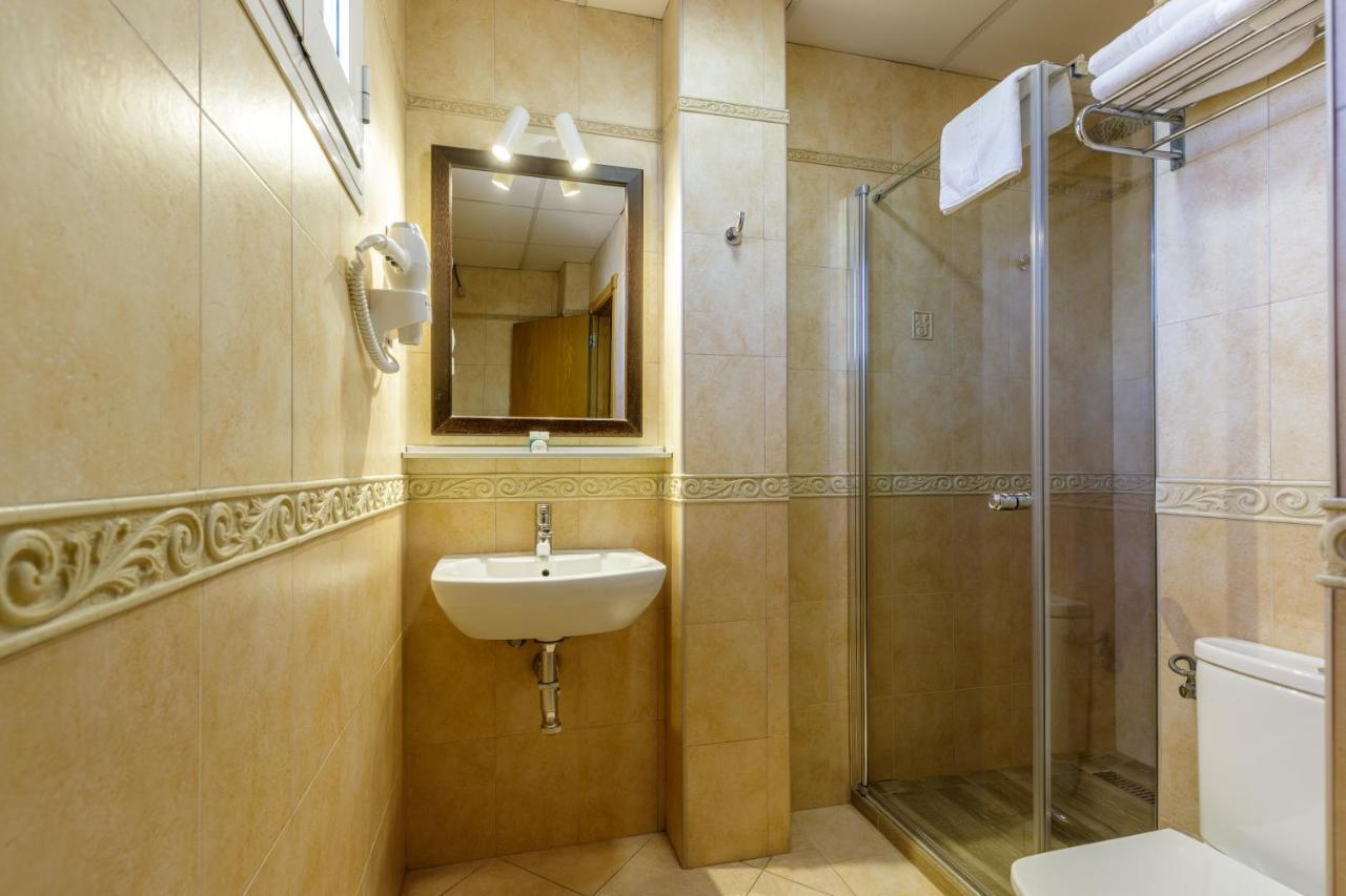 H-A Hotel Trebol Μάλαγα Εξωτερικό φωτογραφία