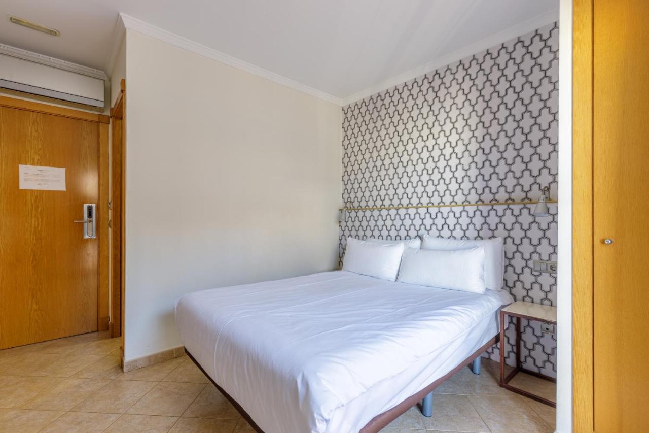 H-A Hotel Trebol Μάλαγα Εξωτερικό φωτογραφία