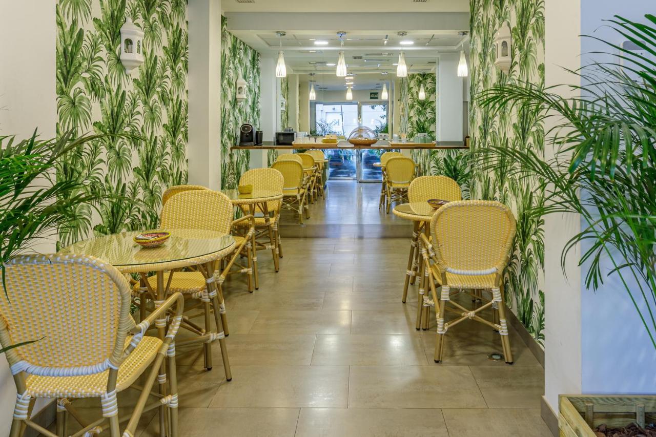 H-A Hotel Trebol Μάλαγα Εξωτερικό φωτογραφία